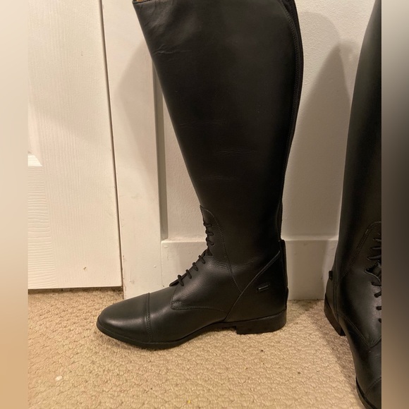 Size 9, XW, calf tall boots. - Picture 5 of 6